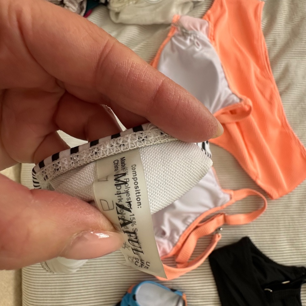 Bikinis package - Picture 6 of 6